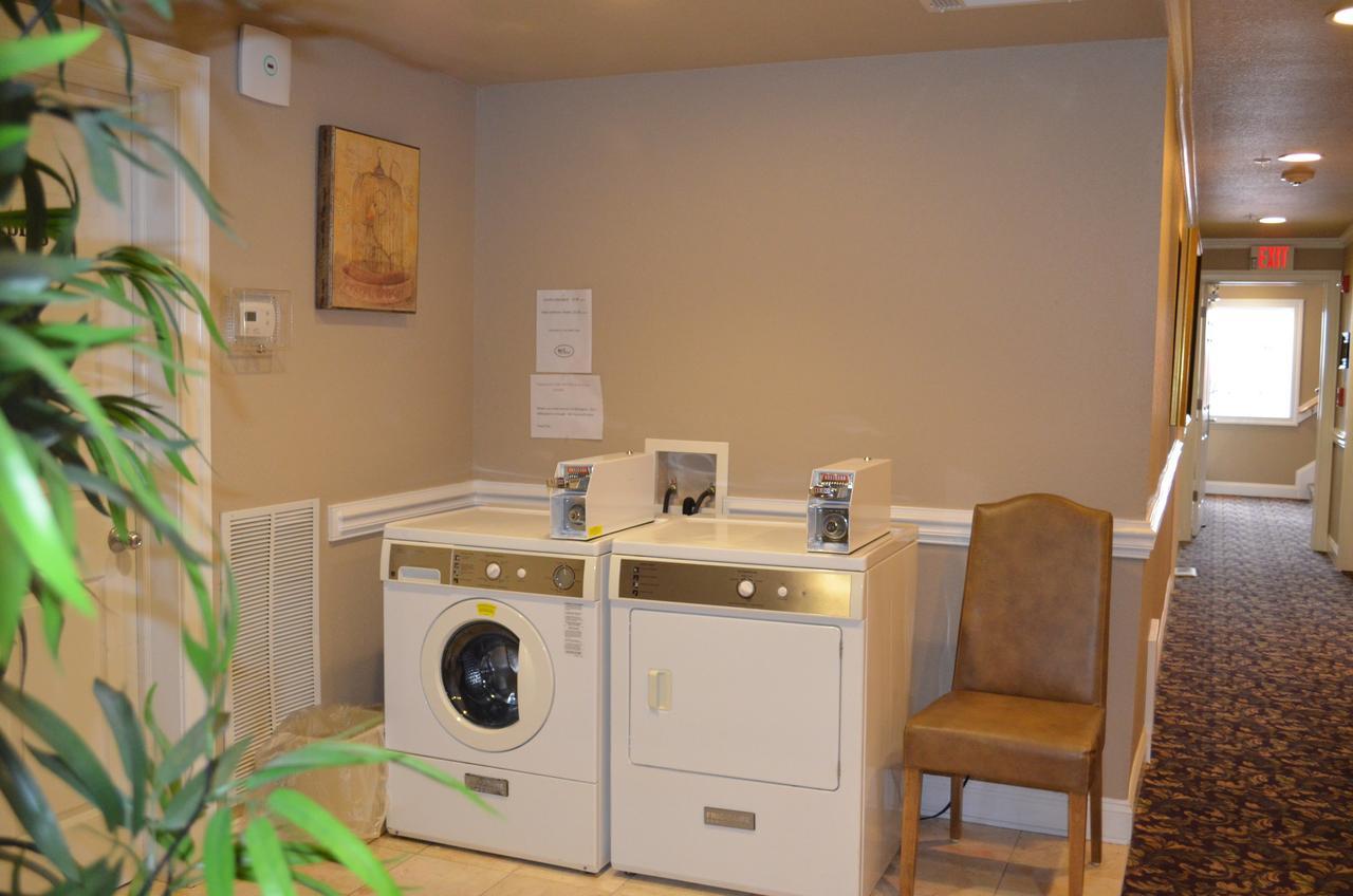 Oasis Suites Hotel 낙스헤드 외부 사진