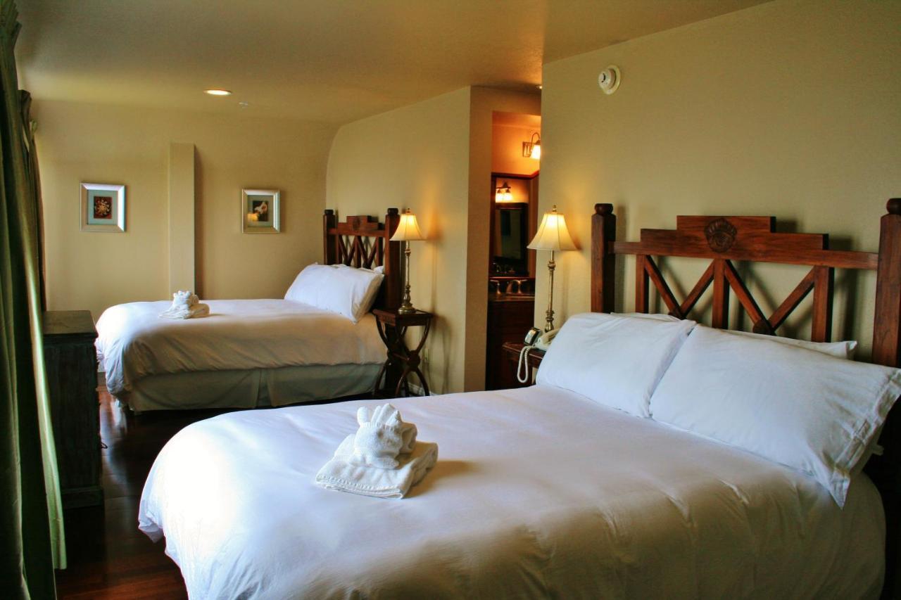Oasis Suites Hotel 낙스헤드 외부 사진